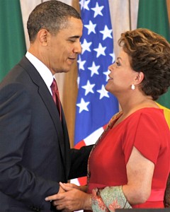 Obama e Dilma se cumprimentam, novamente, no fórum empresarial