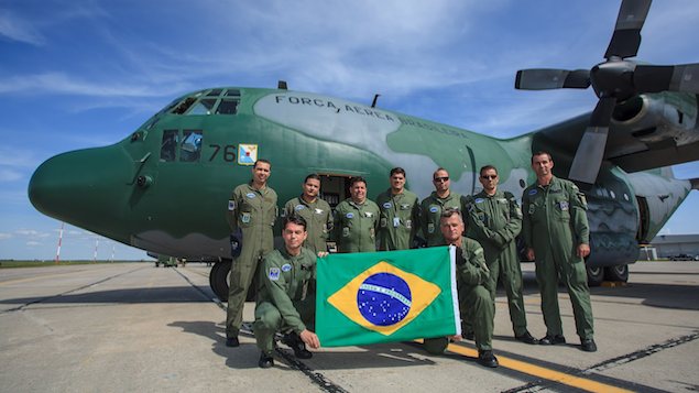 A Força Aérea Brasileira tinha prazo de voo no francês Mirage 2000 até dia 31 de Dezembro do ano passado