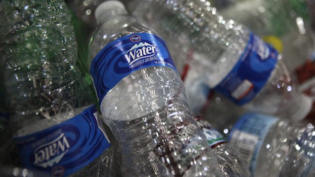 A cidade de São Francisco, na Califórnia, nos EUA decidiu banir a venda de garrafas plásticas de água