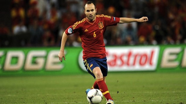 Andrés Iniesta: craque espanhol é peça-chave no esquema tático do treinador Vicente del Bosque