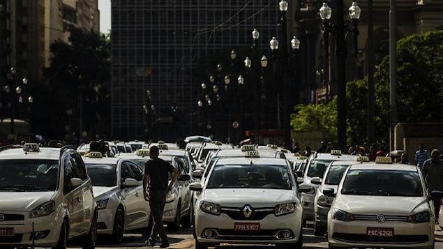 A prefeitura de São Paulo lançou nesta terça-feira uma consulta pública para avaliar o novo modelo de transporte individual para a cidade