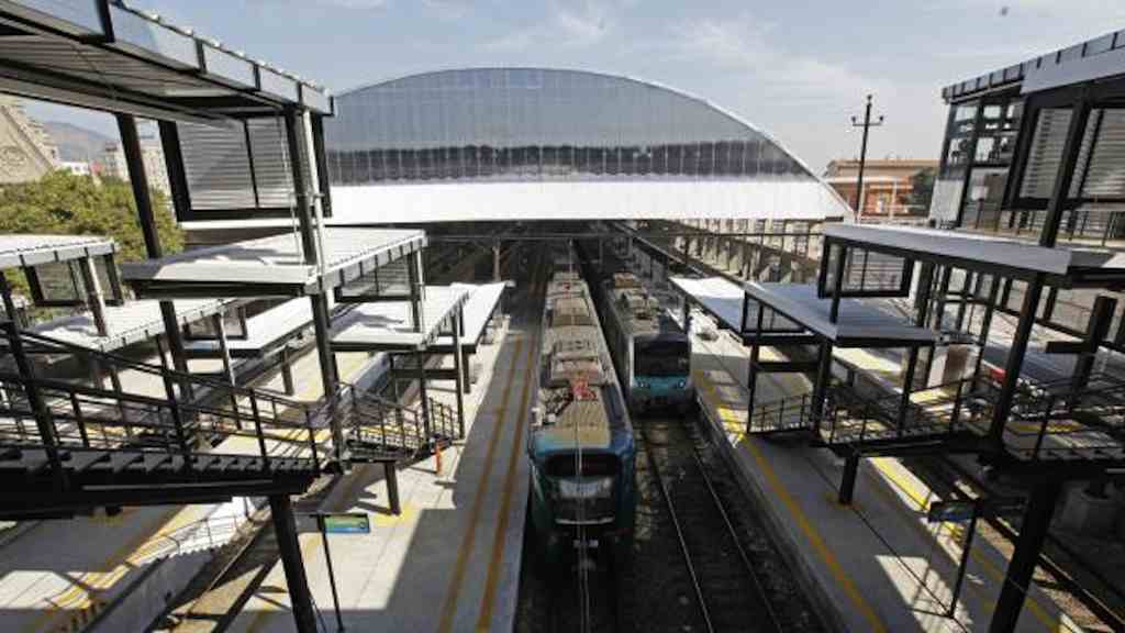 Modernizadas para os Jogos Olímpicos, as estações de trem têm recebido elogios