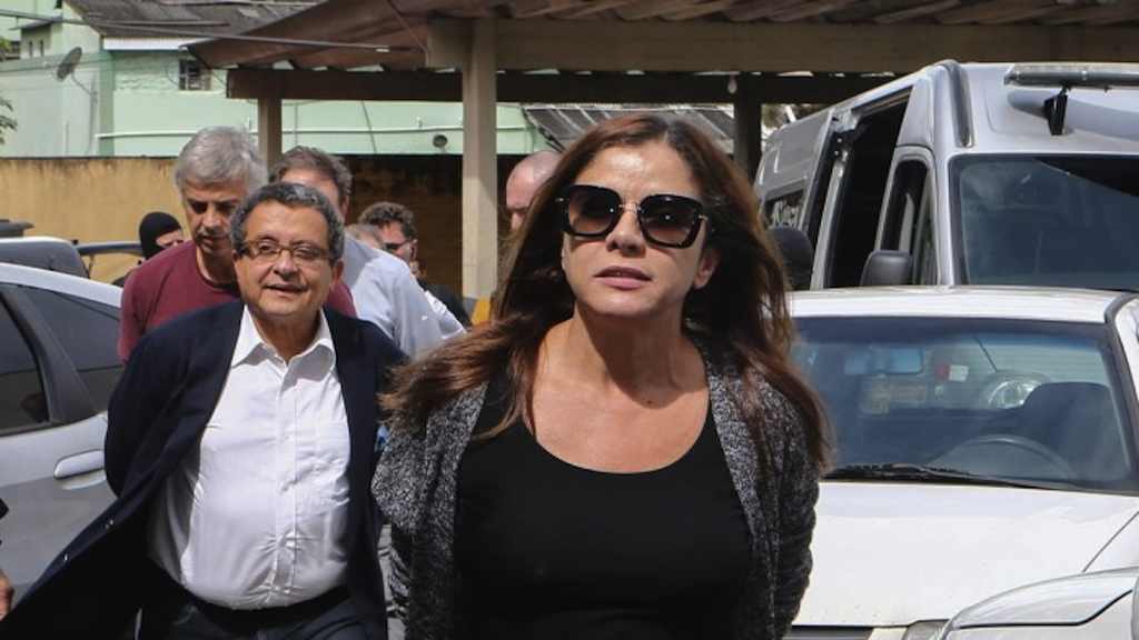A Justiça Federal concedeu nesta segunda-feira liberdade provisória ao publicitário João Santana e a Mônica Moura