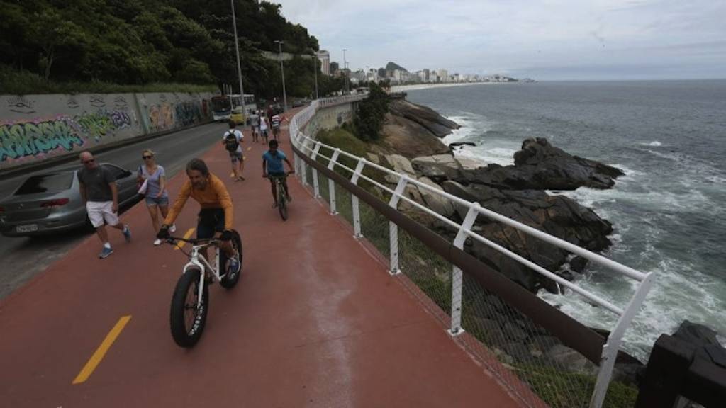 A Marinha do Brasil emitiu aviso de ressaca que abrange o litoral do Rio