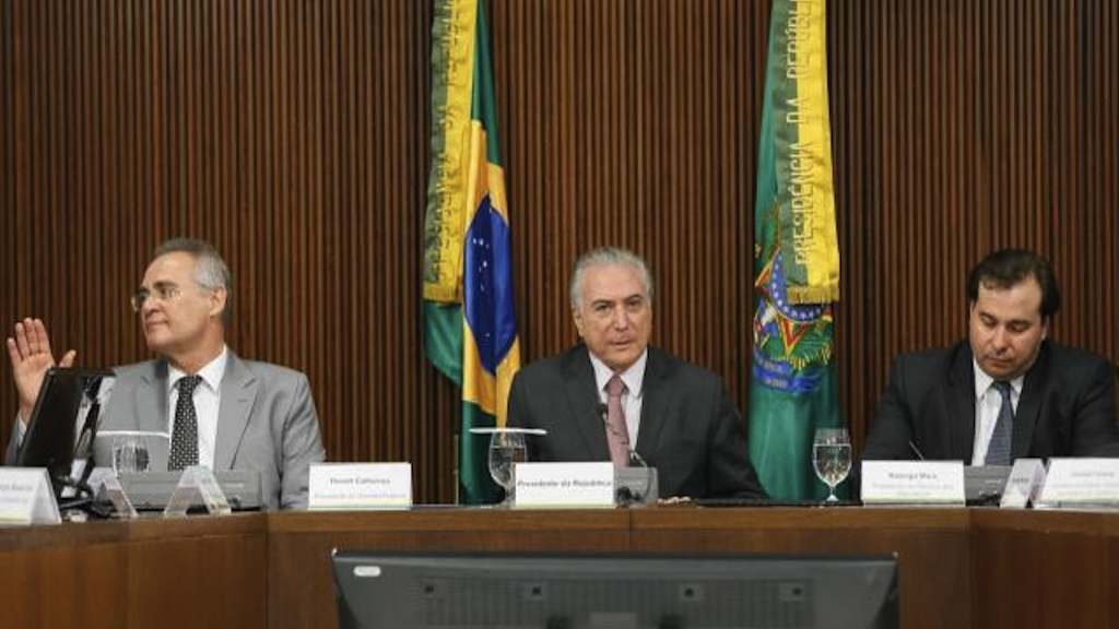 Eles vão enviar uma carta até a próxima segunda-feira para o presidente de facto Michel Temer explicando o posicionamento do grupo