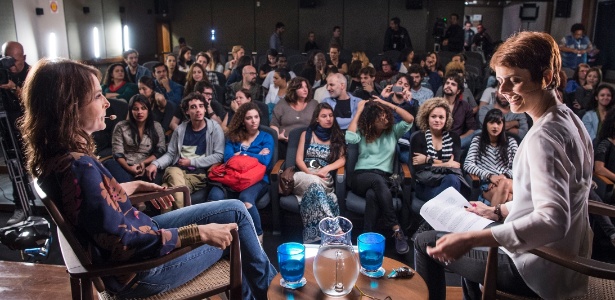 Estudantes lotaram a plateia para prestigiar a entrevista de Drica Moraes a Bianca Ramoneda no "Ofício em Cena", da GloboNews, que vai ao ar nesta terça-feira, às 23h30