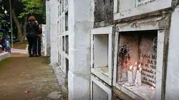 SP: auditoria encontra ossadas expostas por escavações em cemitérios