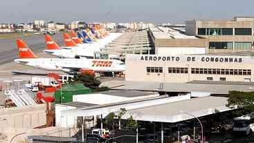 Movimento no Aeroporto de Congonhas volta ao normal, mas nem tanto