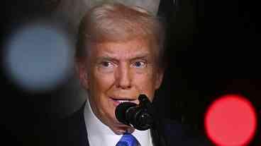 Donald Trump diz que negocia com grupos a compra do TikTok