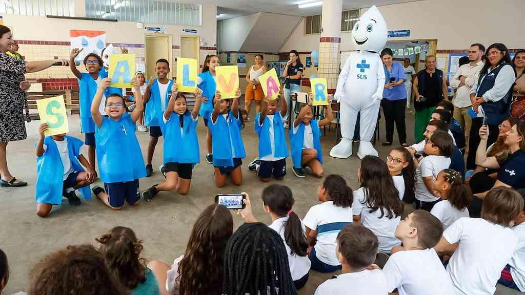 Prefeitura do Rio inicia nova edição do programa Vacina na Escola | O programa teve início em 2023 e já aplicou mais de 100 mil doses de vacinas nas unidades educacionais