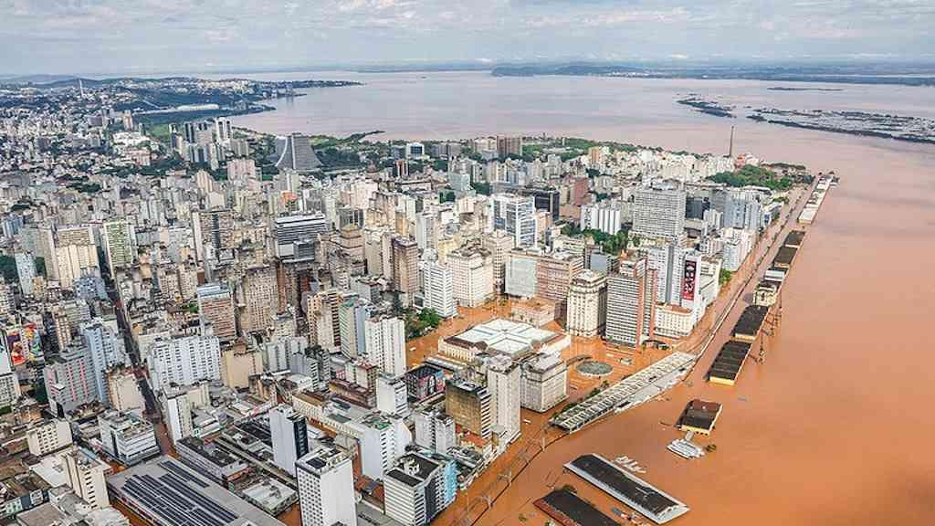 As cidades, a infraestrutura urbana e as chuvas | Devastação em Porto Alegre (RS)