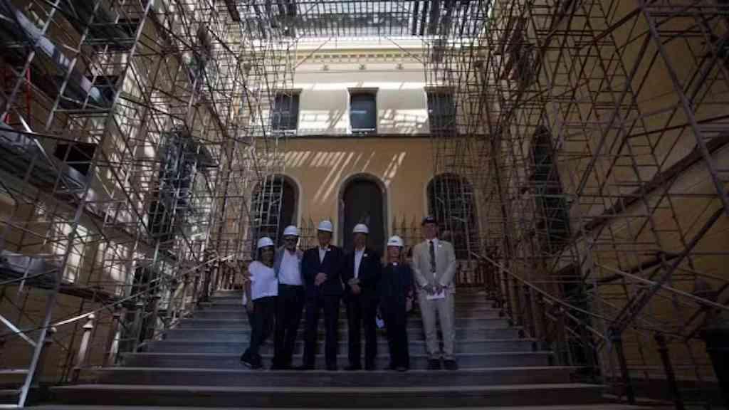 Após incêndio em 2018, Museu Nacional reabre às vésperas dos 207 anos | Fechado desde 2018 devido a um incêndio, Museu Nacional reabre na véspera de completar 207 anos