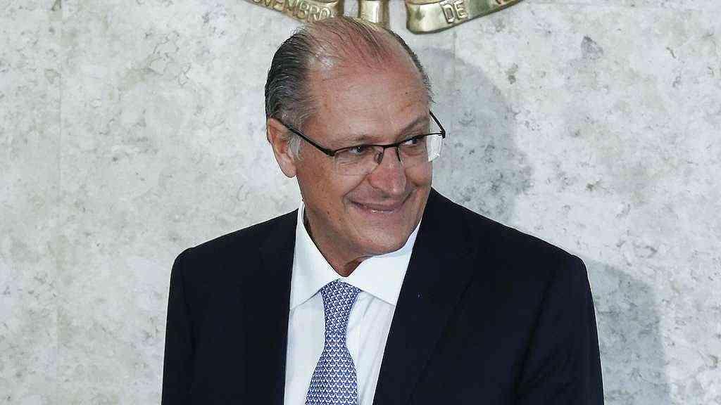 Alckmin diz que qualquer tarifa cobrada ‘é ruim’ e vai negociar | Geraldo Alckmin disse que o Brasil vai buscar uma negociação com a Casa Branca