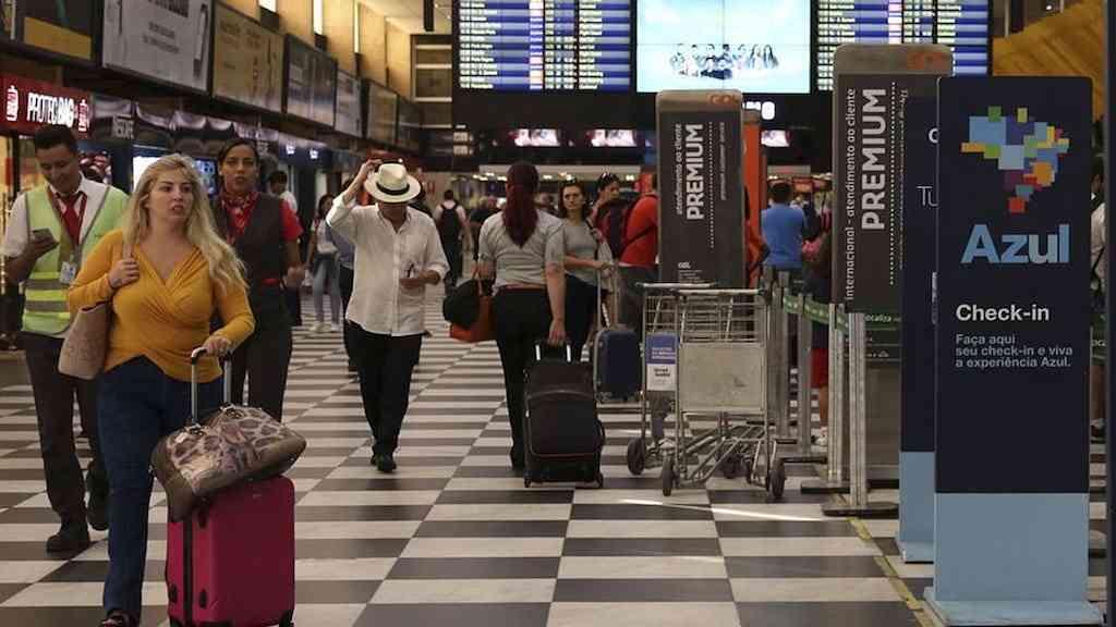 Brasil retoma exigência de visto para turistas dos EUA, Canadá e Austrália | O aeroporto de Congonhas, em São Paulo