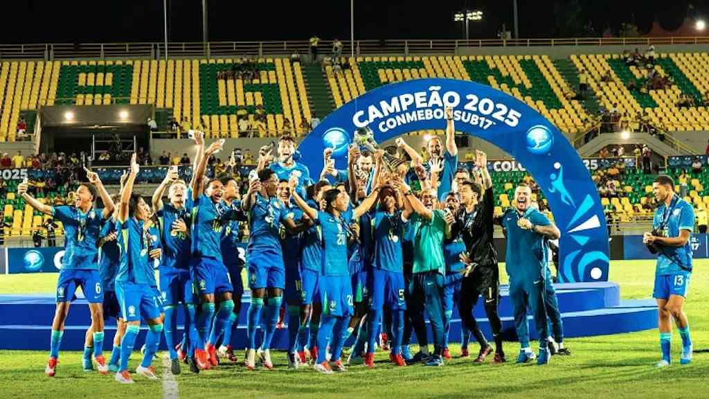 Brasil é campeão do Sul-Americano Sub-17 | Seleção brasileira derrotou a Colômbia por 4 a 1 nos pênaltis