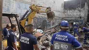 Seop Demole Ferro-Velho Ilegal no Rio de Janeiro