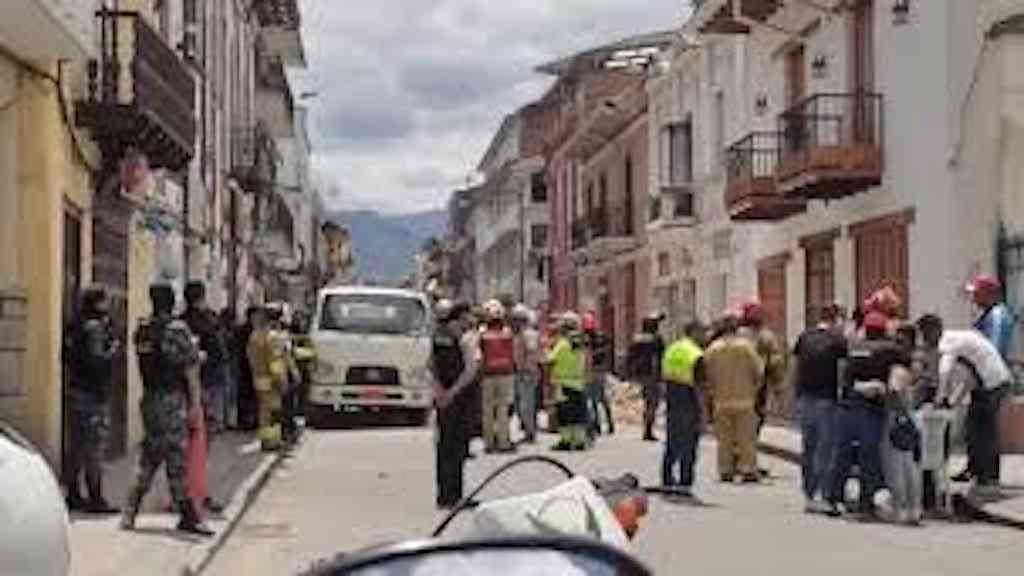 Terremoto atinge Equador e sacode capitais Quito e Bogotá | A Colômbia diz que não há ameaça de tsunami no litoral do país sul-americano