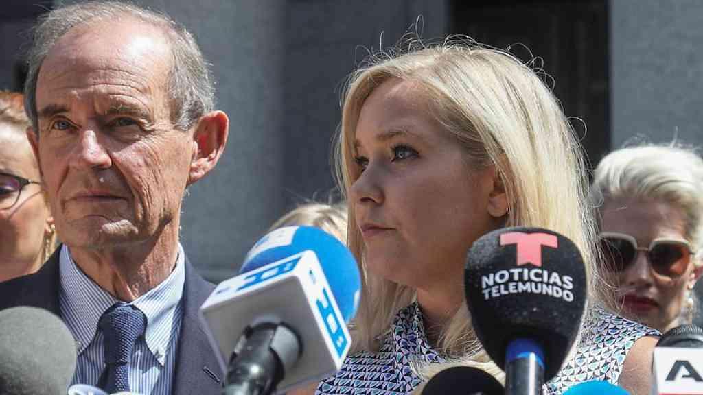 Morre Virginia Giuffre, mulher que acusou príncipe Andrew de abuso sexual | Virginia Giuffre foi uma das primeiras vítimas de Jeffrey Epstein a denunciar o esquema e a mostrar sua identidade