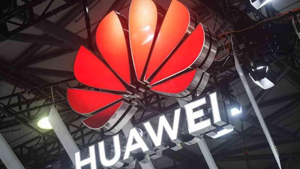 Huawei aposta em novo chip de IA para rivalizar com a Nvidia | Huawei desenvolve novo chip de IA em busca por se equiparar à Nvidia, diz WSJ