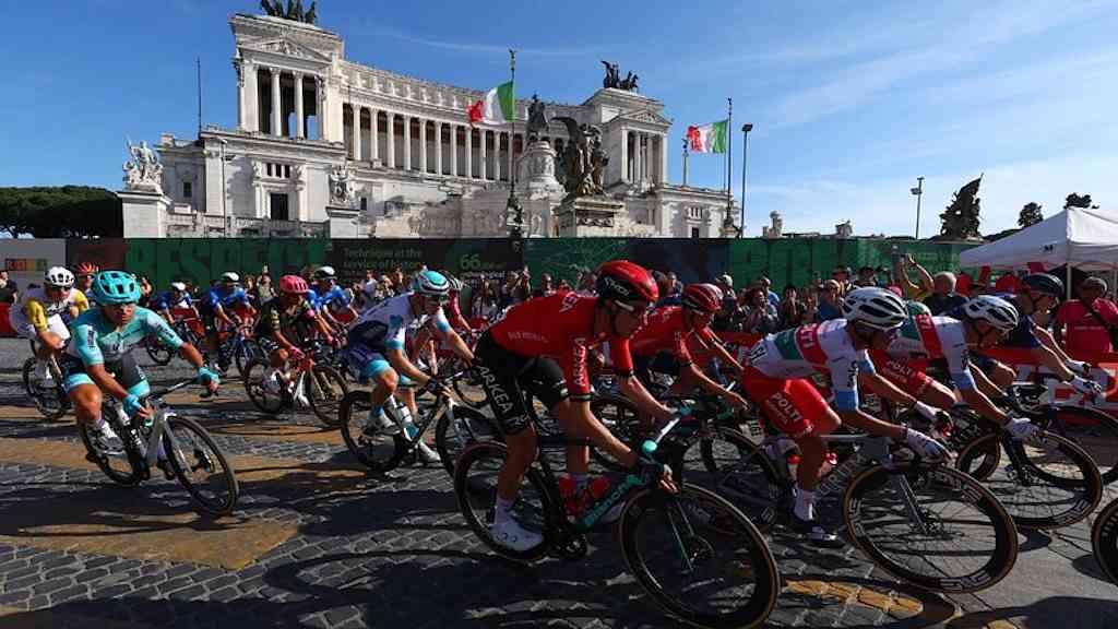 Última etapa do Giro d'Itália homenageará o papa Francisco | Giro d ‘Italia terá etapa final em Roma