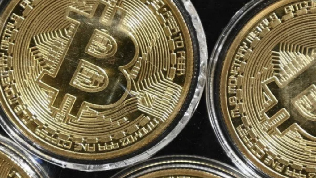 PF combate esquema bilionário com transações em bitcoin | Os envolvidos faziam parte de um esquema que lavava dinheiro por meio de bitcoins