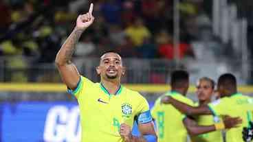Brasil avança às semifinais do Mundial de Areia