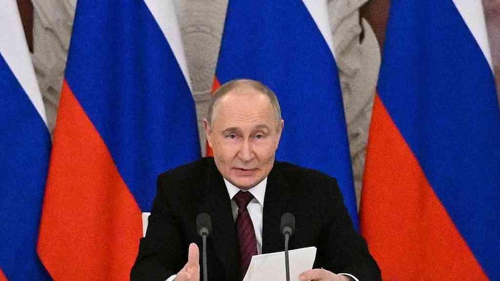 Putin propõe conversas diretas com Ucrânia para encerrar conflito | Putin apresentou proposta em comunicado que foi transmitido na televisão