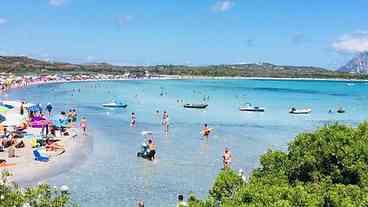 Itália alcança 485 praias com Bandeira Azul em 2025