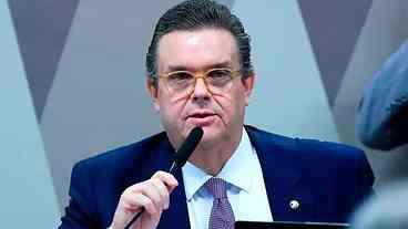 Wolney Queiroz se destaca em embate com Moro