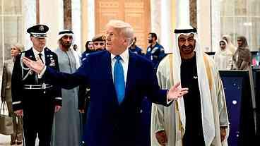 Trump e a Placa de 'Vende-se' na Casa Branca