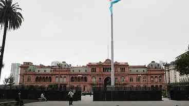 Governo Milei vence em Buenos Aires