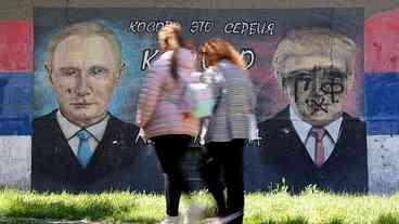 Trump e Zelensky Buscam Diálogo com Putin