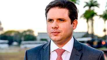 Motta trava anistia bolsonarista até ouvir STF