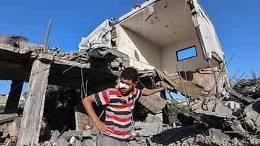 Israel ataca Gaza e deixa dezenas de mortos