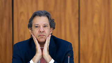 Haddad e o IOF: Negociações até 2026