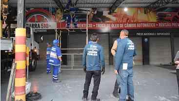 Oficina Irregular Demolida na Barra: Ação da Prefeitura