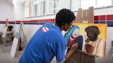Escola Integral na Bahia Foca em Artes e Acolhimento