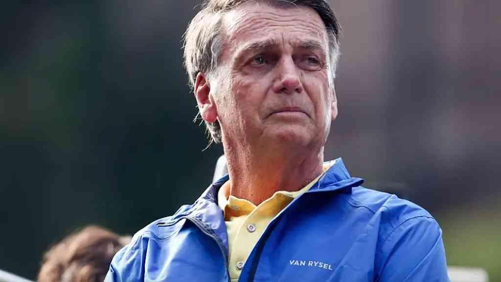 Bolsonaro alertado sobre crescimento de Lula entre os seus eleitores | Jair Bolsonaro (PL) perde votos após o decreto do ‘tarifaço’ norte-americano