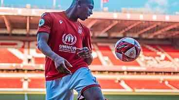 Nottingham Forest confirma contratação de Danilo, do Palmeiras