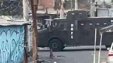 Confronto Arma em Caxias Afeta Trens