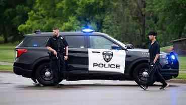 Tiroteio em escola nos EUA deixa dois mortos