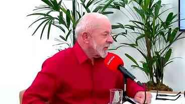 Lula chama Eduardo Bolsonaro de traidor da História