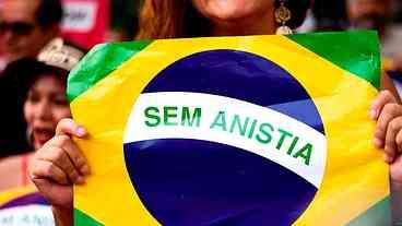 Bolsonaristas Admitindo Derrota na Anistia