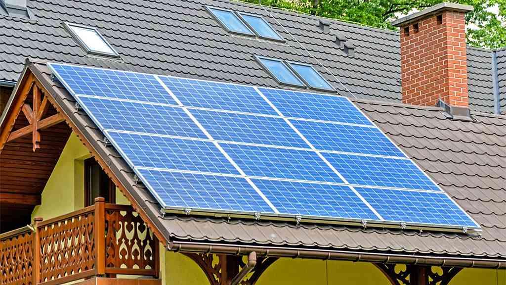 Produtores de energia limpa visam obter ressarcimento do governo | O crescimento do setor de energia fotovoltaica se consolida no país