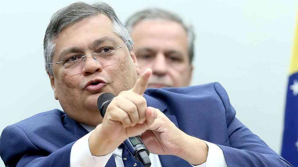 Dino volta à carga contra as emendas e suspende novos pagamentos | O ministro Flávio Dino cuida para que o dinheiro público seja bem empregado