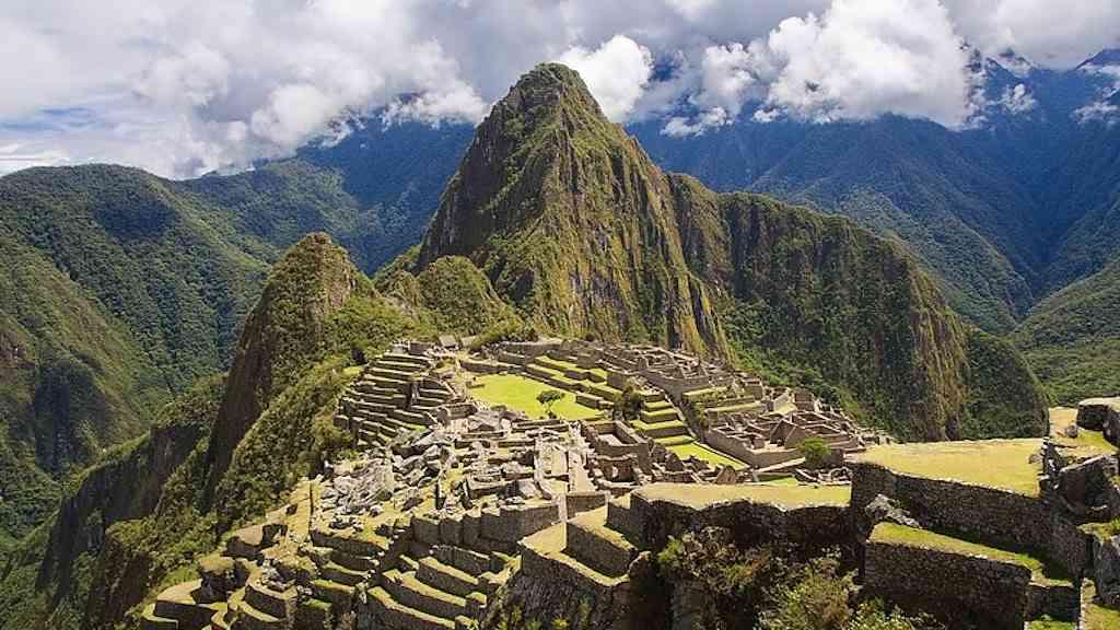 Crise ameaça o futuro turístico de Machu Picchu | Bloqueio ferroviário ‘incendiou ‘ problemática com operadores