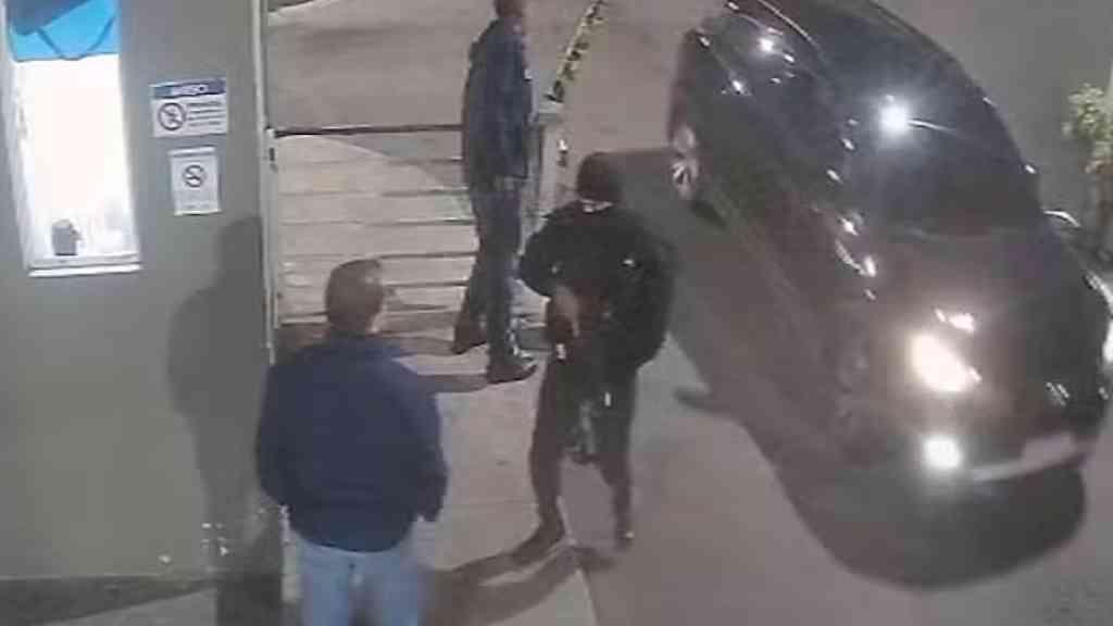 Homens armados invadem Hospital Pedro II em busca de paciente | Hospital Pedro II é alvo de invasão por criminosos