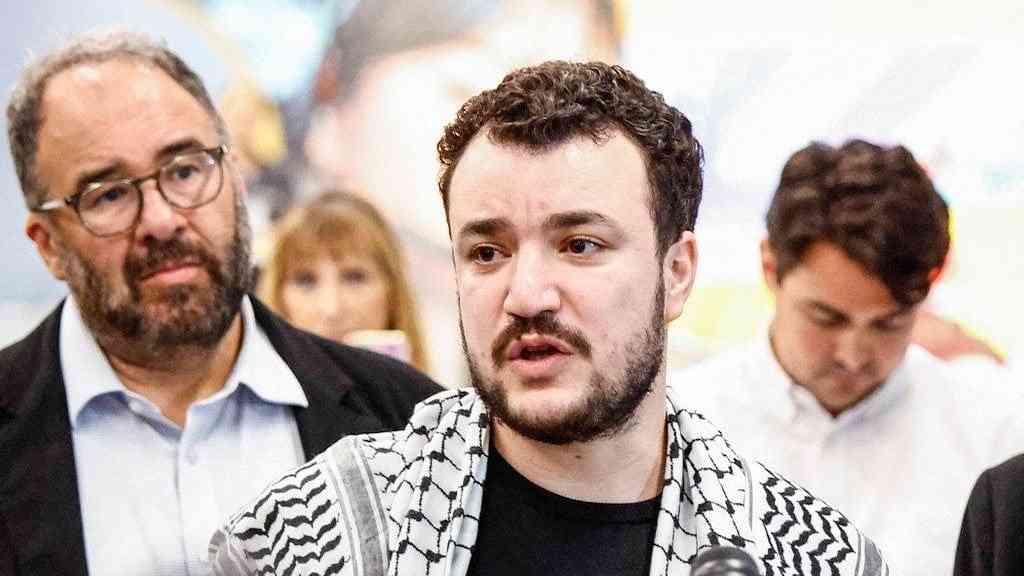Líder estudantil pró-Palestina é expulso por ordem judicial nos EUA | Justiça dos EUA volta a decidir contra Mahmoud Khalil, líder estudantil que comanda protestos pró-Palestina