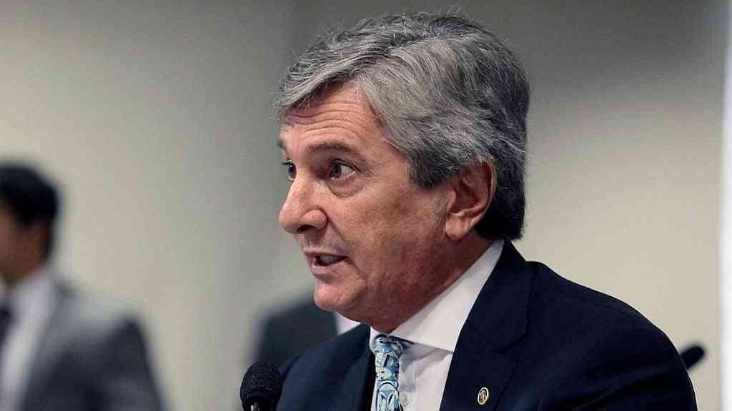 Filhas de Collor continuam com contas bloqueadas pela Justiça | O ex-presidente Fernando Collor