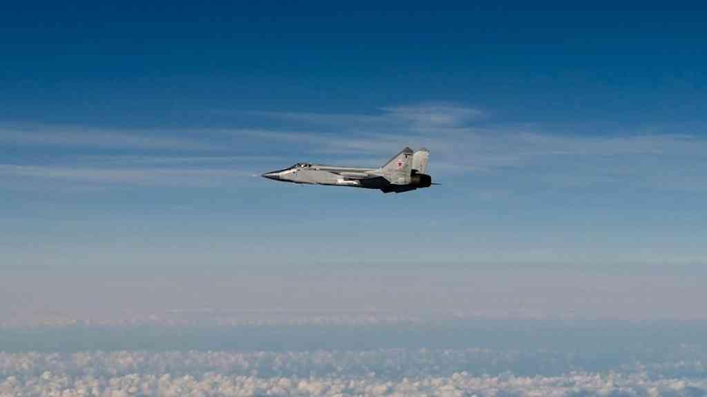 Rússia afirma não ter violado espaço aéreo da Estônia | Caça russo MIG-31 flagrado no espaço aéreo da Estônia em 19 de setembro